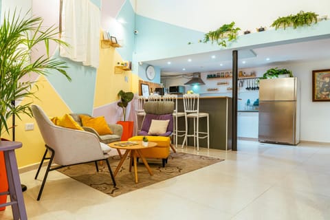 Communal lounge/ TV room, Seating area