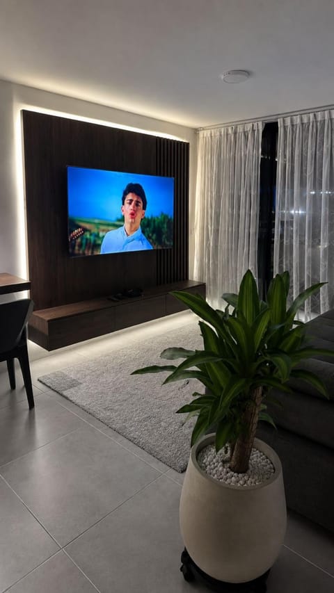 Communal lounge/ TV room, TV and multimedia, Living room