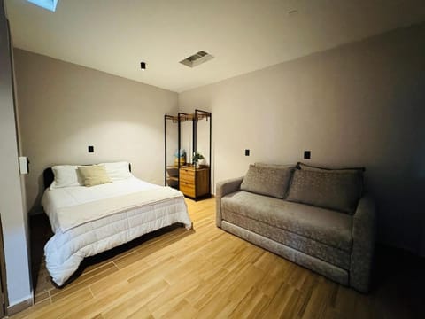 Bed, Living room
