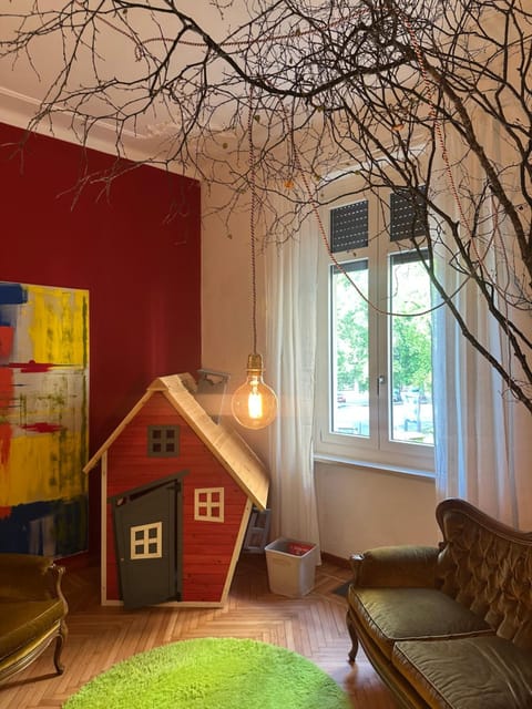Living room, Seating area