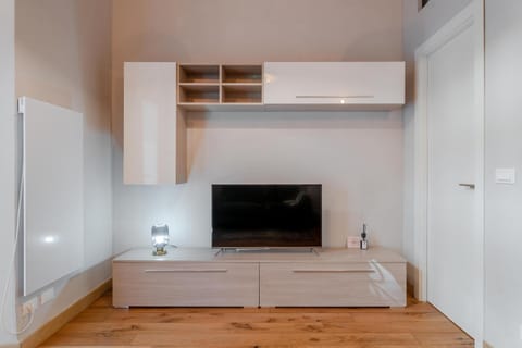 TV and multimedia, wardrobe