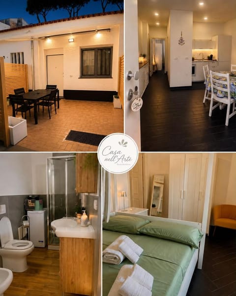 Toilet, Bed, Bathroom, Living room, Photo of the whole room, Seating area, Dining area, Bedroom, towels