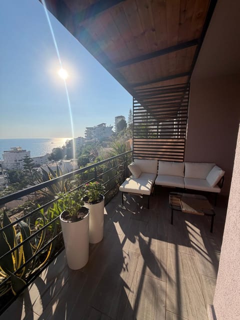 View (from property/room), Balcony/Terrace, Seating area