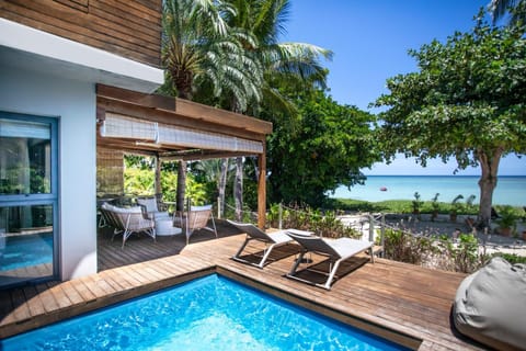 Balcony/Terrace, Pool view, sunbed