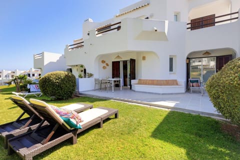 Garden, Balcony/Terrace, sunbed