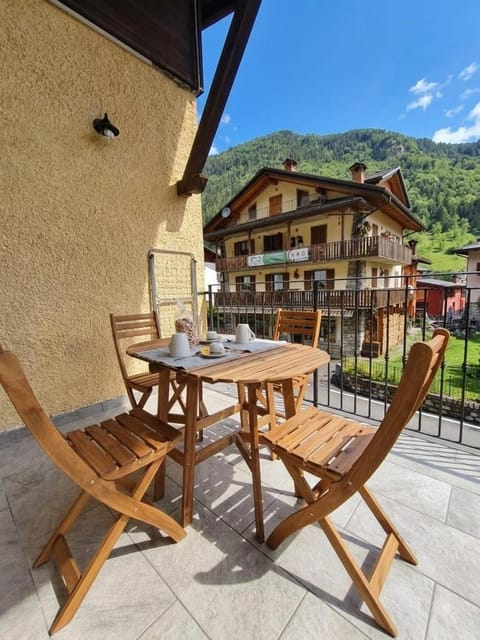 Natural landscape, View (from property/room), Balcony/Terrace, Mountain view