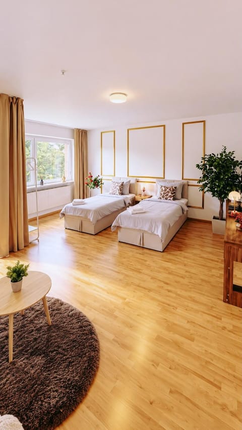 Bed, Living room, Seating area, Bedroom, towels
