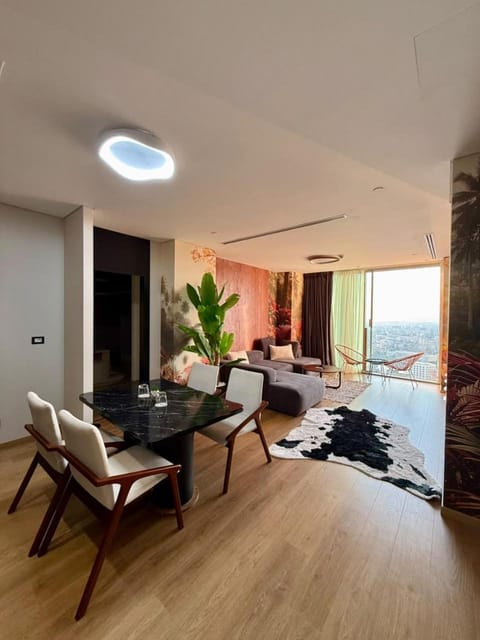 Living room, Photo of the whole room, Seating area, Dining area