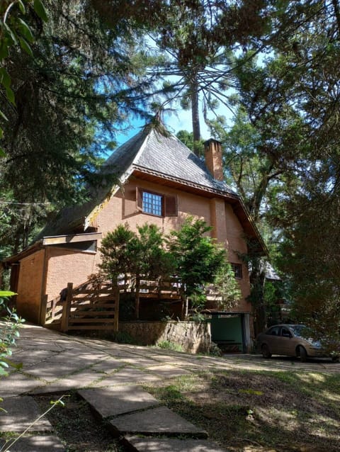 Property building, Day, Garden, Garden view