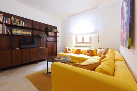 Library, TV and multimedia, Living room