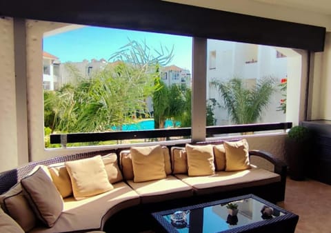 Patio, Balcony/Terrace, Swimming pool