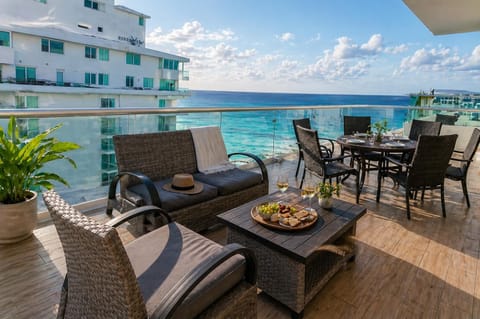 Balcony/Terrace, Dining area, Sea view