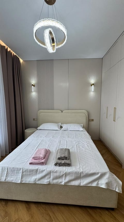 Bed, Photo of the whole room, Bedroom, towels, wardrobe