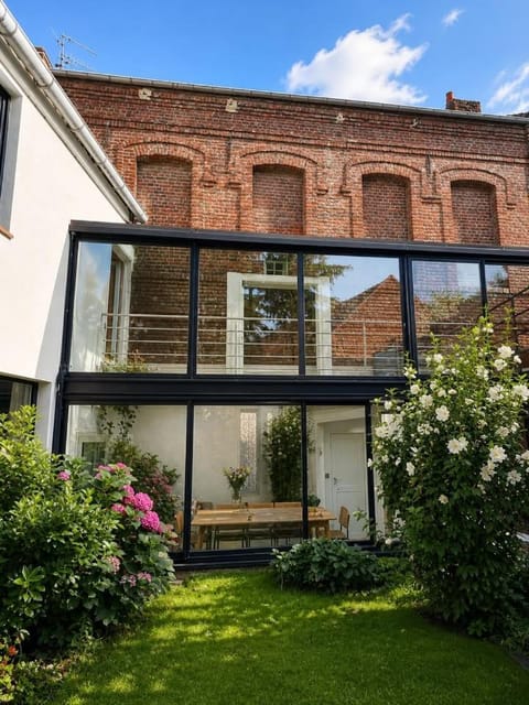 Property building, Garden