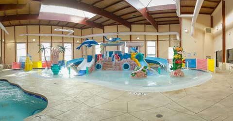 Grand Marquis Waterpark Hotel & Suites Hotel in Lake Delton