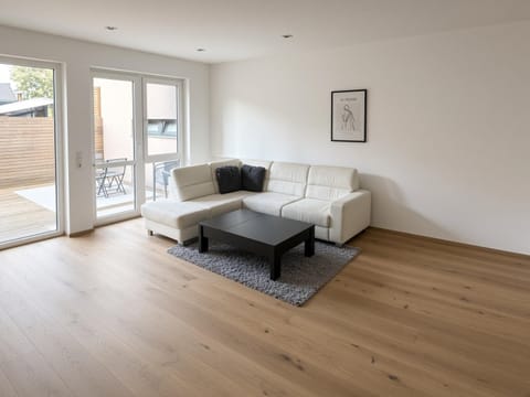 Balcony/Terrace, Living room