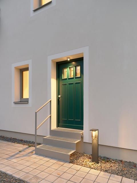 Property building, Facade/entrance
