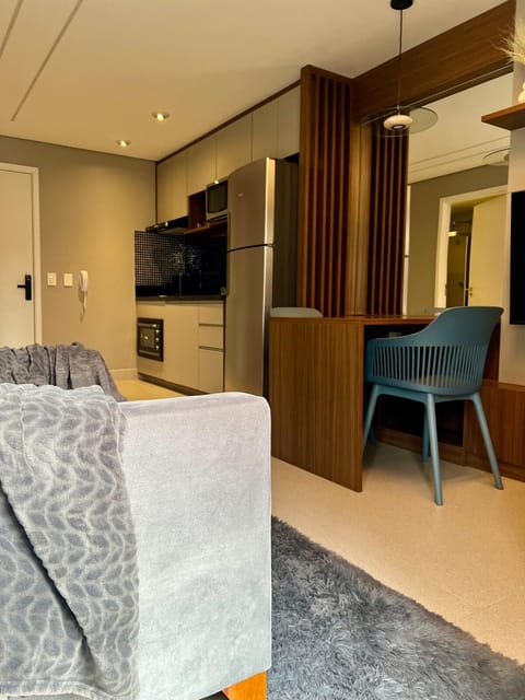 TV and multimedia, Kitchen or kitchenette, Living room, Seating area