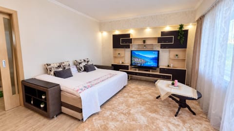 TV and multimedia, Living room, Bedroom