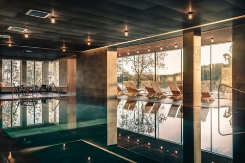 Spa and wellness centre/facilities, Swimming pool