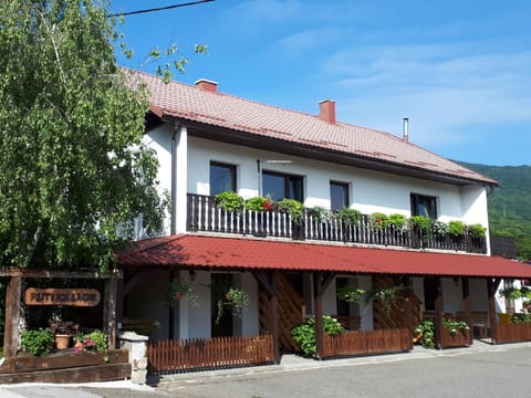 Patio, Balcony/Terrace
