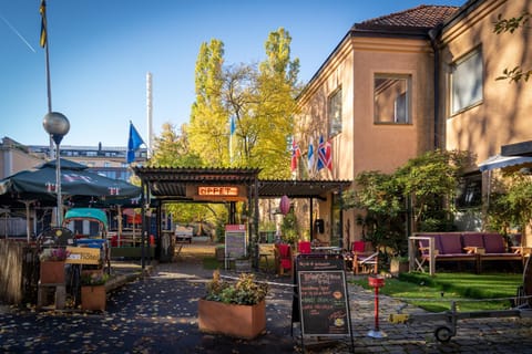 Property building, Restaurant/places to eat, Garden, View (from property/room)