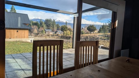 Dining area, Mountain view