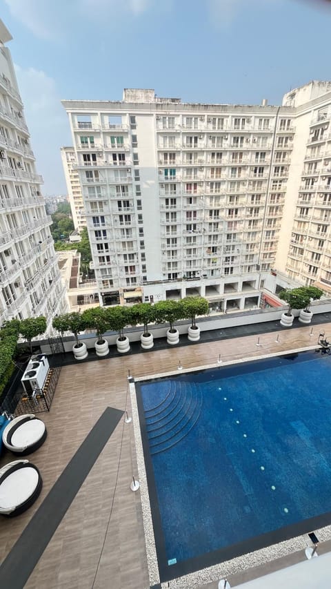Pool view, Swimming pool