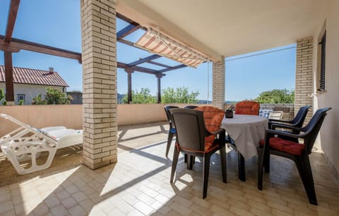 Apartments Vesna 2844 Bed and Breakfast in Supetarska Draga