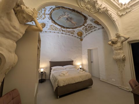 Bed, Photo of the whole room, Bedroom, furniture