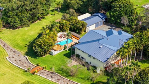 Property building, Bird's eye view