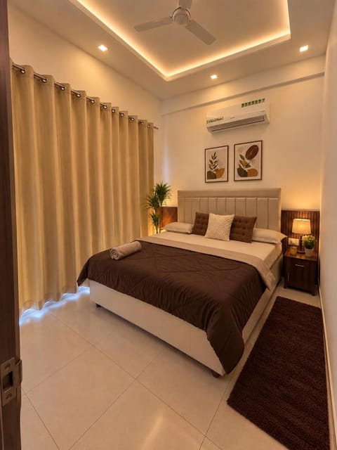 Bed, Bedroom, air conditioner
