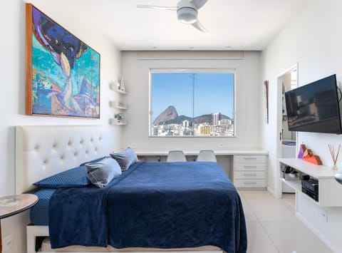 Bed, Living room, Bedroom