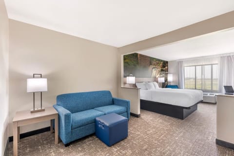 Seating area, Bedroom