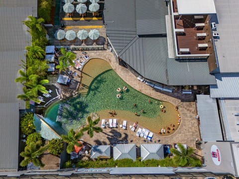 Bird's eye view, Swimming pool