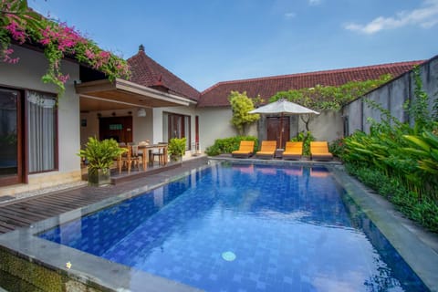 Day, Garden view, Pool view, Swimming pool, sunbed