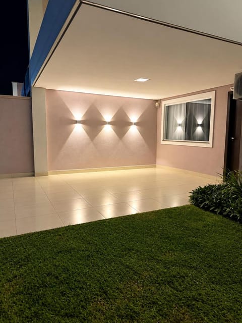 Facade/entrance, Parking