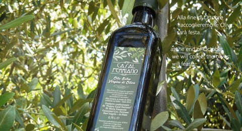 Decorative detail, Drinks