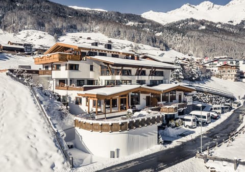 Property building, Winter