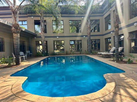 Property building, Swimming pool