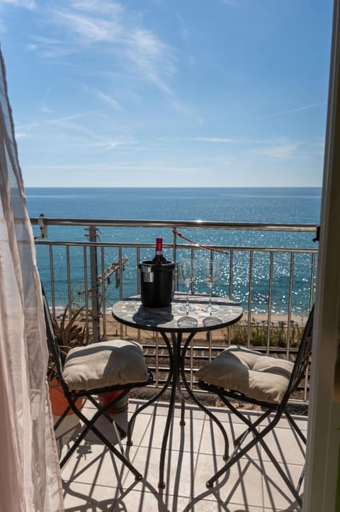 Natural landscape, Balcony/Terrace, Balcony/Terrace, Sea view