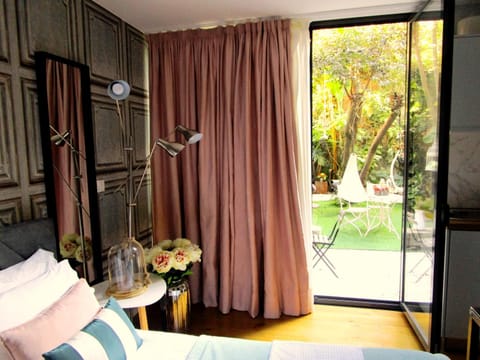 Garden, Bedroom