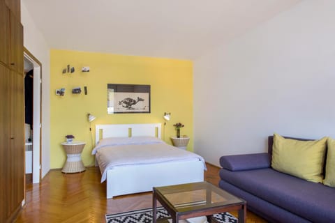 Living room, Bedroom