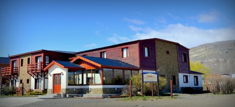 Property building, Facade/entrance, Day