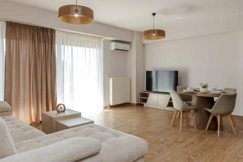 TV and multimedia, Living room, Seating area, Dining area, Dinner, heating, air conditioner