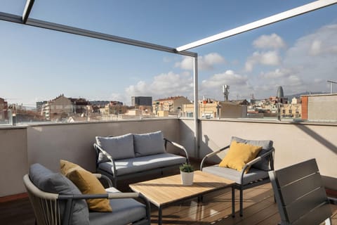 Property building, Day, View (from property/room), Balcony/Terrace, City view