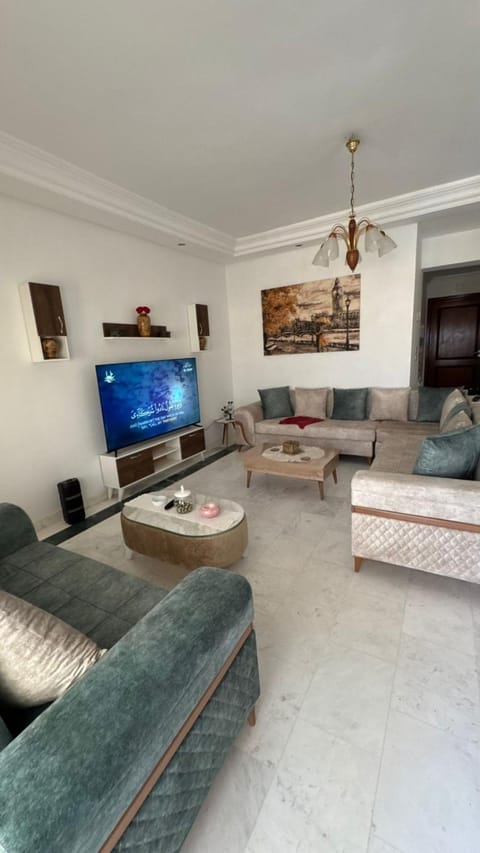 Communal lounge/ TV room, TV and multimedia, Living room, Seating area