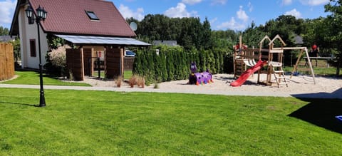 Wczasy u Reni House in Pomeranian Voivodeship