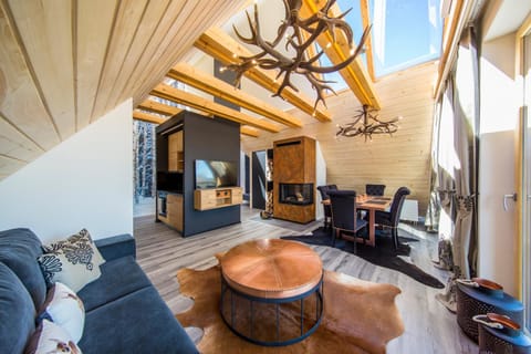 Kitchen or kitchenette, Living room, Bedroom
