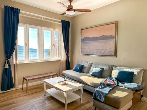 Beach House Labineca House in Dubrovnik-Neretva County